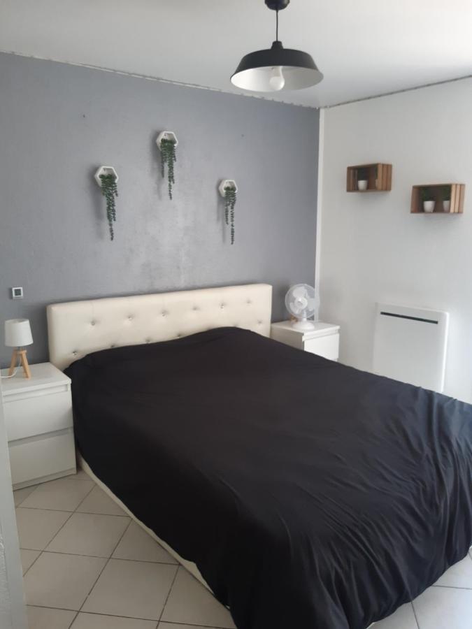 Appartement 3 Pieces Dans Maison Individuelle Entre Mer Et Montagnes Bouyon Екстериор снимка